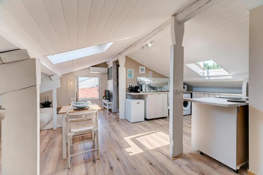 Daire Lovely Studio - Port De Nice